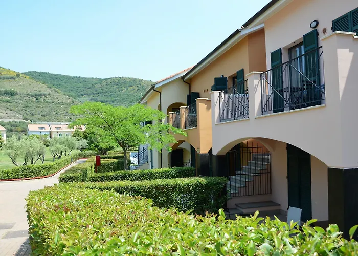 Castellaro Golf Resort
