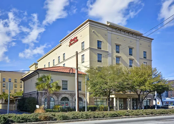 Hampton Inn & Suites Historic District
