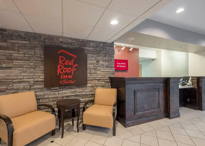 Red Roof Inn & Suites Biloxi - Ocean Springs