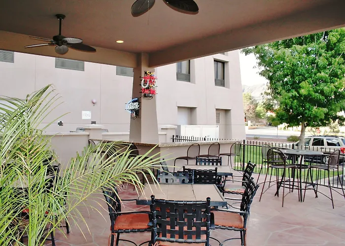 Hilton Garden Inn University