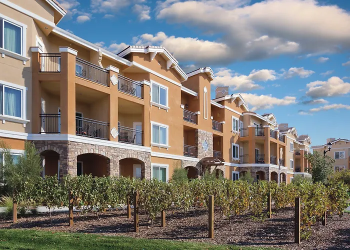 Vino Bello Resort (Adults Only)