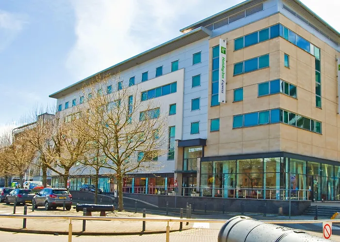 Holiday Inn Express Leeds City Centre - Armouries By Ihg