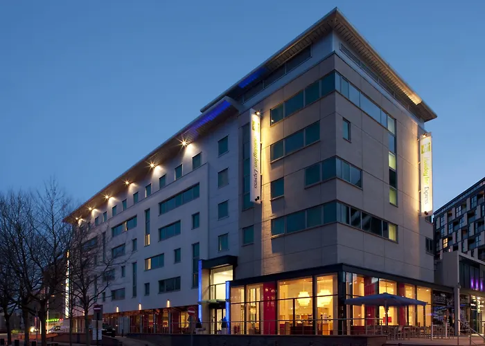 Holiday Inn Express Leeds City Centre - Armouries By Ihg