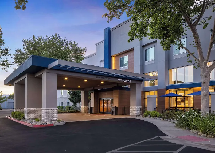 Hampton Inn & Suites Yuba City