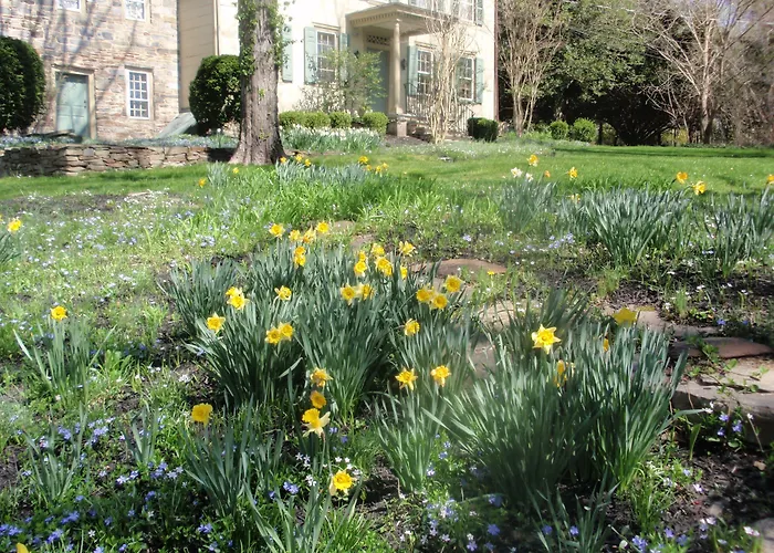 Inn At Glencairn