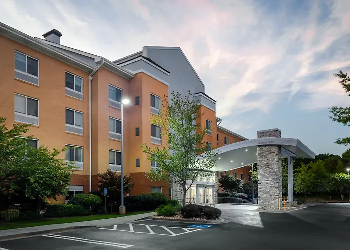 Fairfield Inn & Suites By Marriott Atlanta Stonecrest