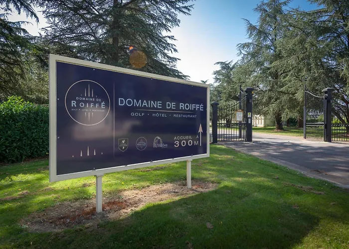 Hotel Domaine de Roiffé