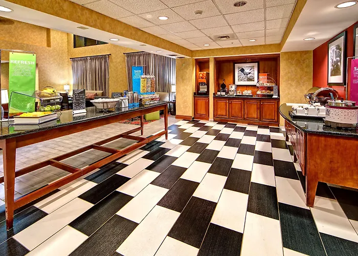 Quincy Dog Friendly Hotels