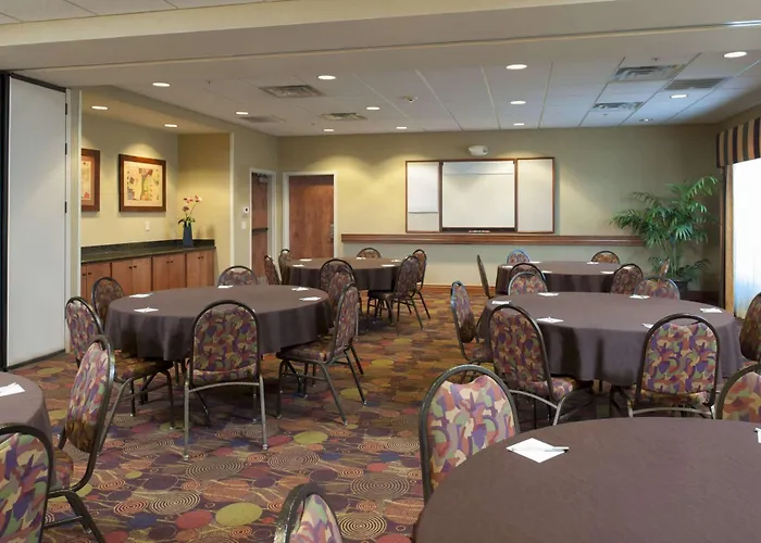 Moline Dog Friendly Hotels
