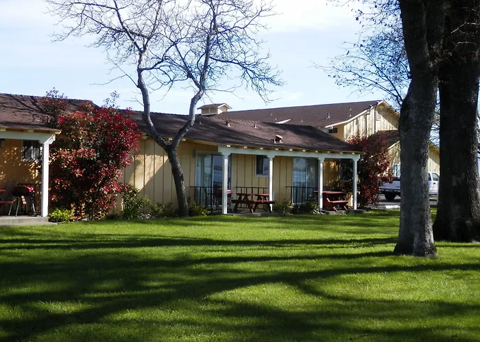 Skylark Shores Resort Lakeport