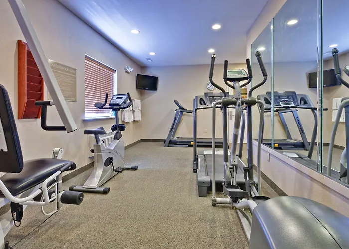Candlewood Suites By Ihg