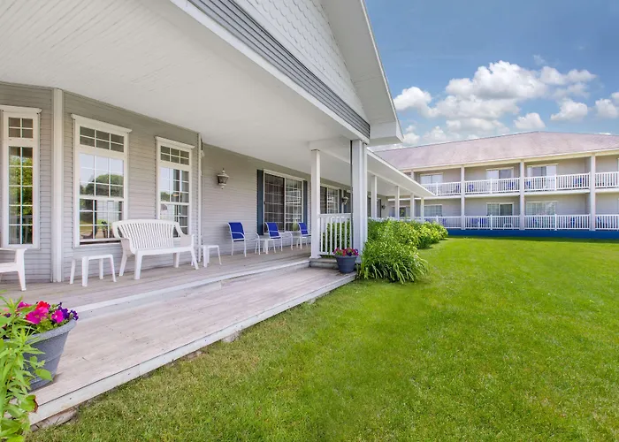Days Inn By Wyndham Petoskey