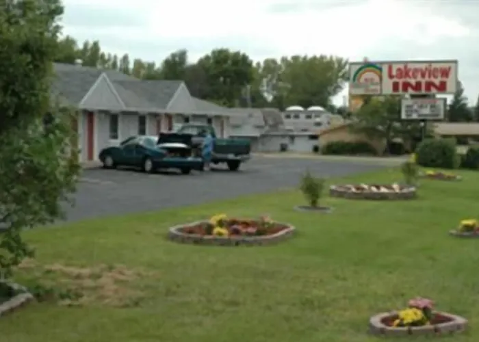 Lakeview Inn