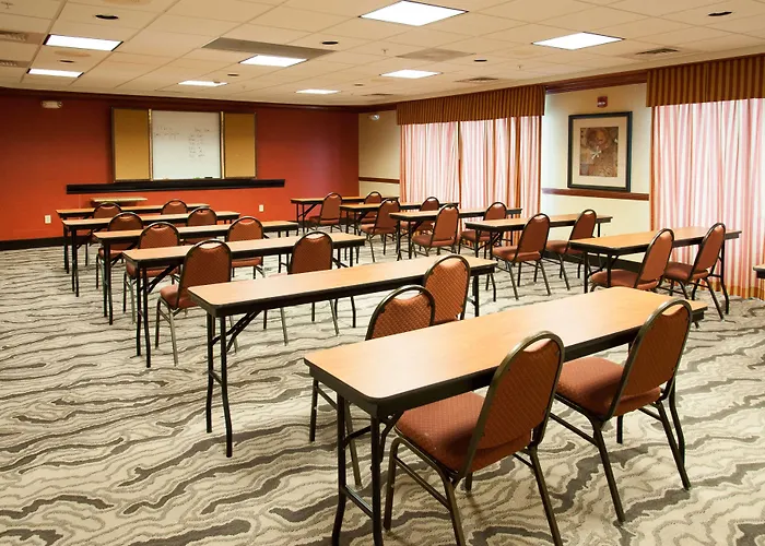 Hampton Inn Enterprise