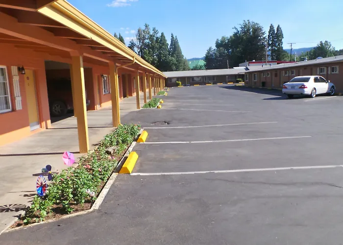 Relax Inn Yreka
