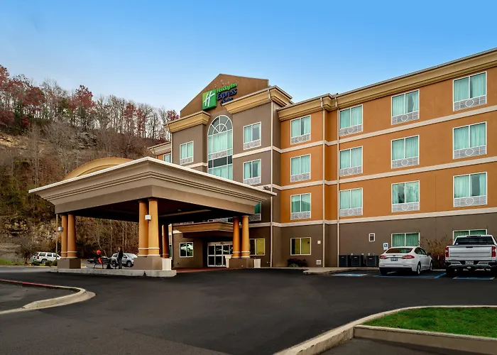 Holiday Inn Express And Suites By Ihg