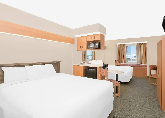 Microtel Inn & Suites By Wyndham Colfax