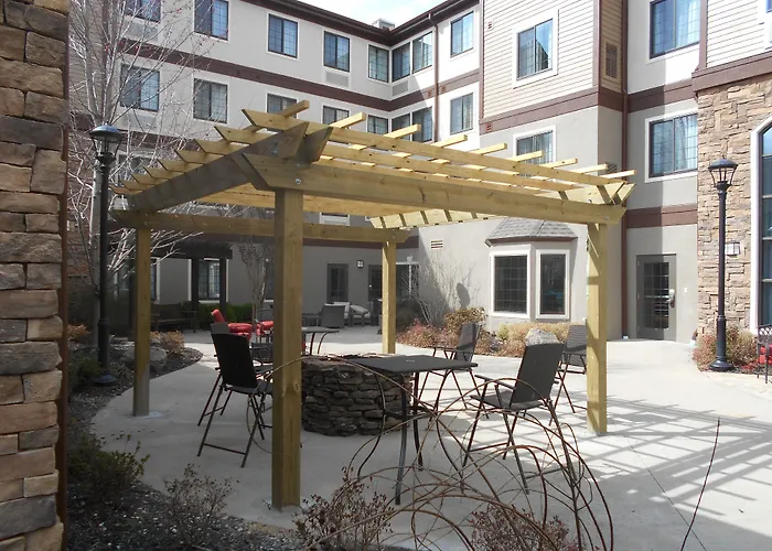 Staybridge Suites By Ihg