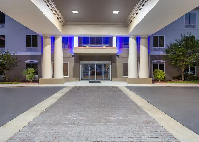 Holiday Inn Express Silver Springs - Ocala By Ihg