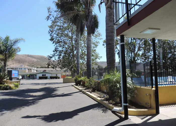 Lotus Of Lompoc - A Great Hospitality Inn