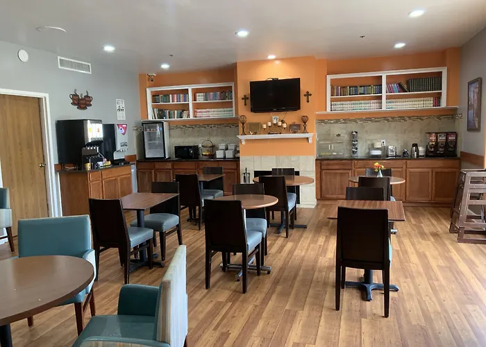 Guest House Inn Medical District Near Texas Tech Univ