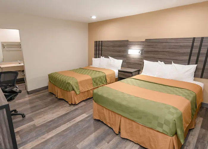 Crown Motel