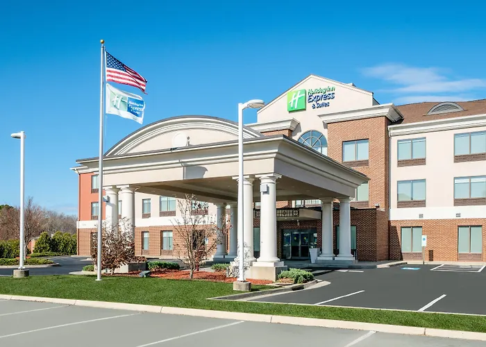 Holiday Inn Express Hotel & Suites Tappahannock By Ihg