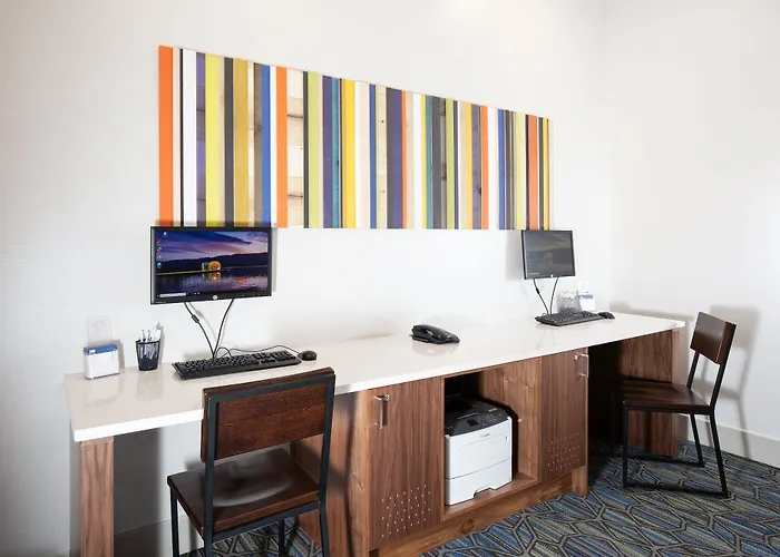 Holiday Inn Express Grande Prairie By Ihg