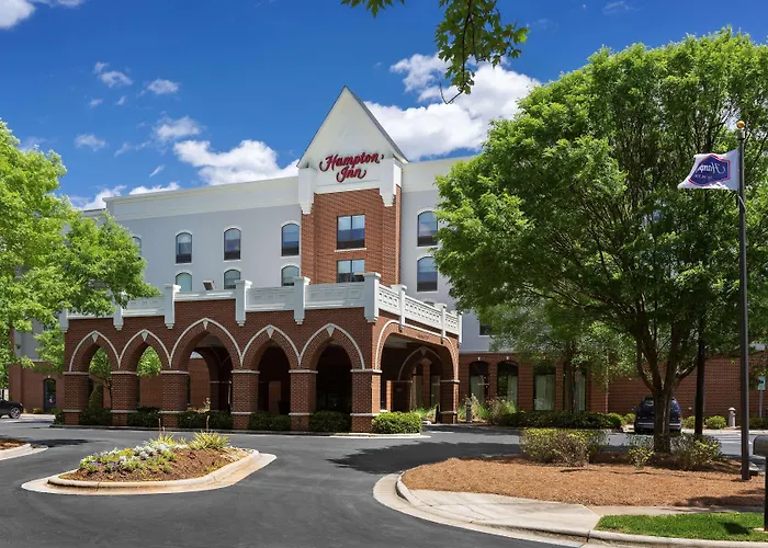 Hampton Inn Belmont At Montcross