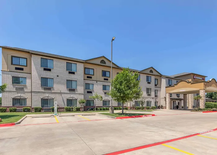 Best Western Plus Mansfield Inn & Suites