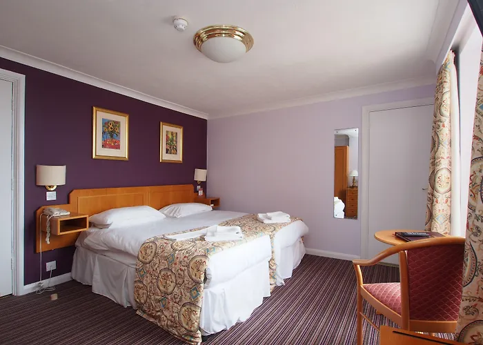 The Chatsworth Hotel