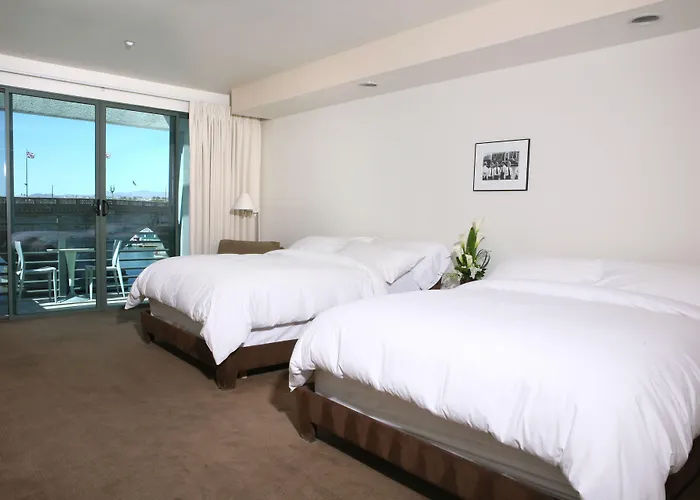 Heat Hotel