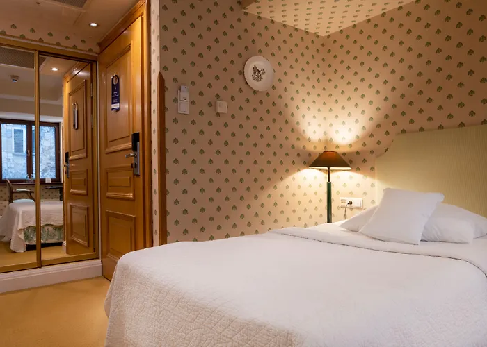 Hotel Grodek