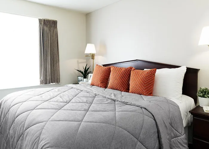 Intown Suites Extended Stay Richmond Va - Midlothian