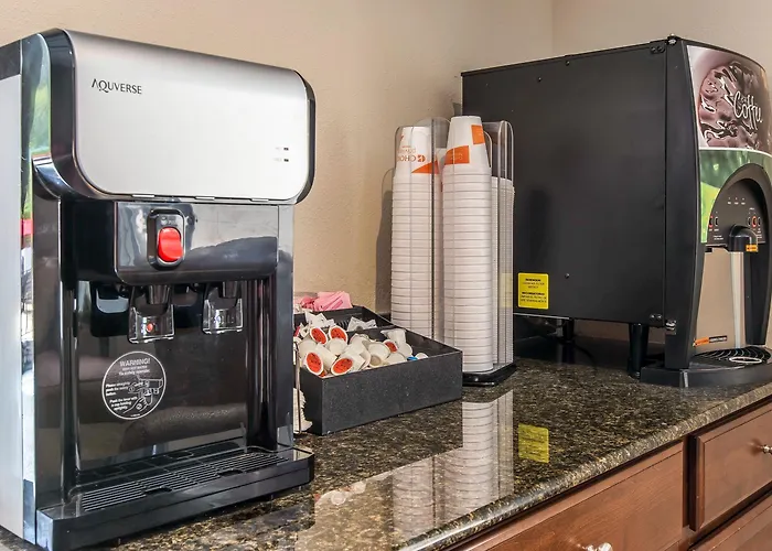 Quality Inn & Suites Gatlinburg North