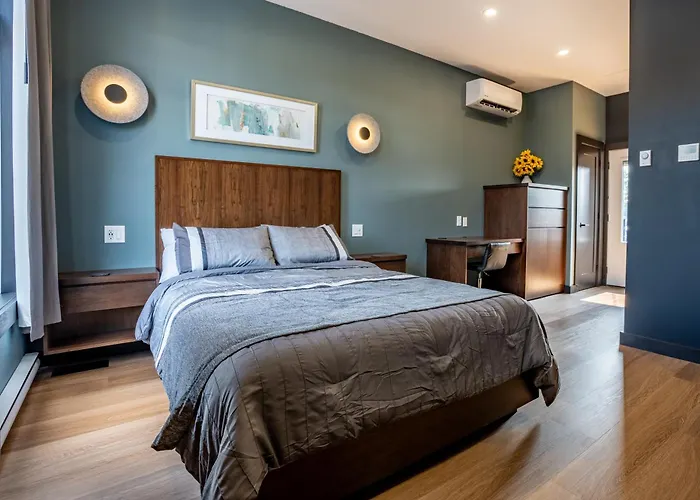 Lux Hotel