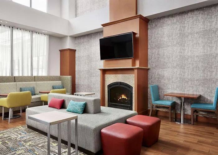 Hampton Inn & Suites West Haven