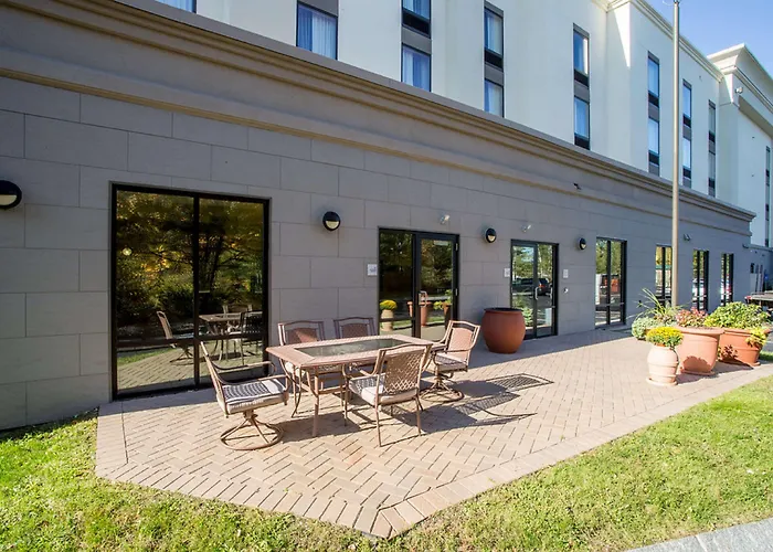 Hampton Inn & Suites Tilton