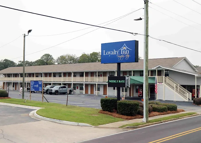 Loyalty Inn Hawkinsville