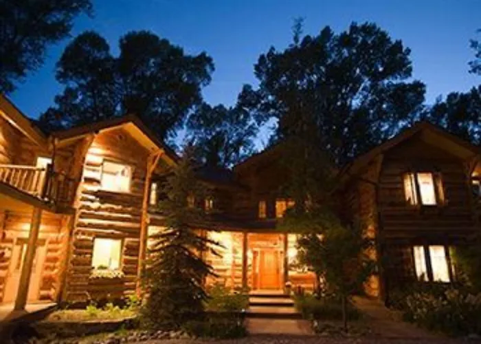 Bentwood Inn
