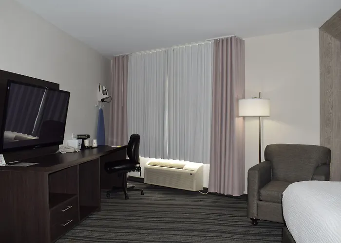 Days Inn By Wyndham Kingston