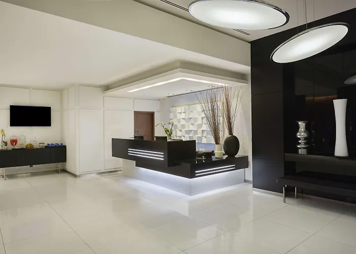 Nh Coimbra Dona Ines Hotel