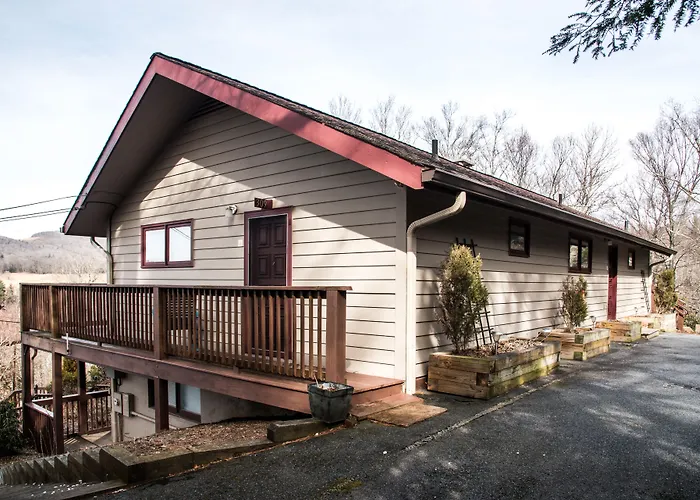 Cliff Dwellers Inn Blowing Rock