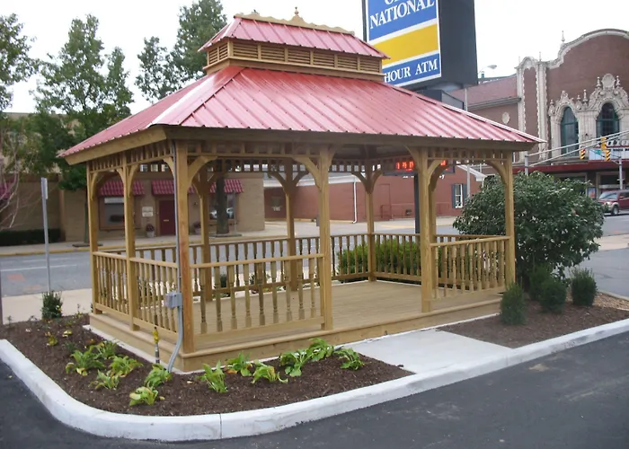 Candlewood Suites By Ihg