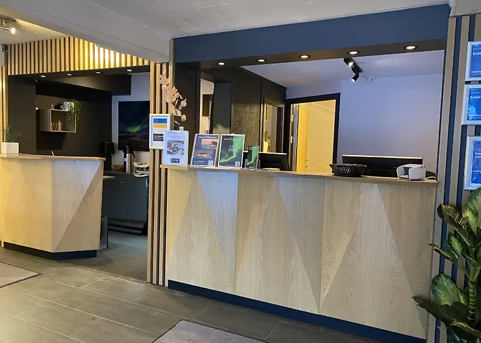 Enter Viking Hotel