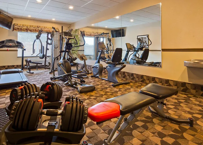 Best Western Plus Montezuma Inn And Suites