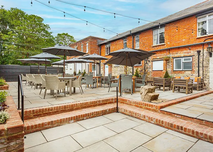 The George Hotel, Amesbury, Wiltshire - The Coaching Inn Group