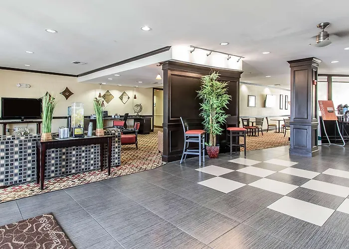 Comfort Suites Lawton Near Fort Sill