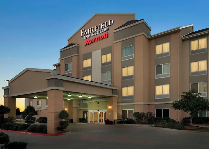 Fairfield Inn & Suites Weatherford