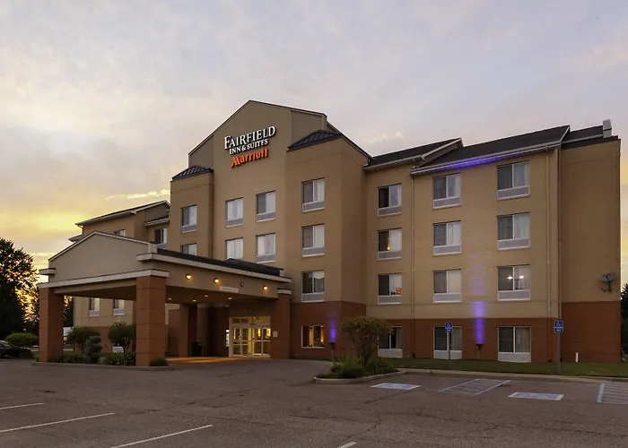 Fairfield Inn And Suites By Marriott Seymour